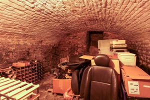 Photo 31- click for photo gallery